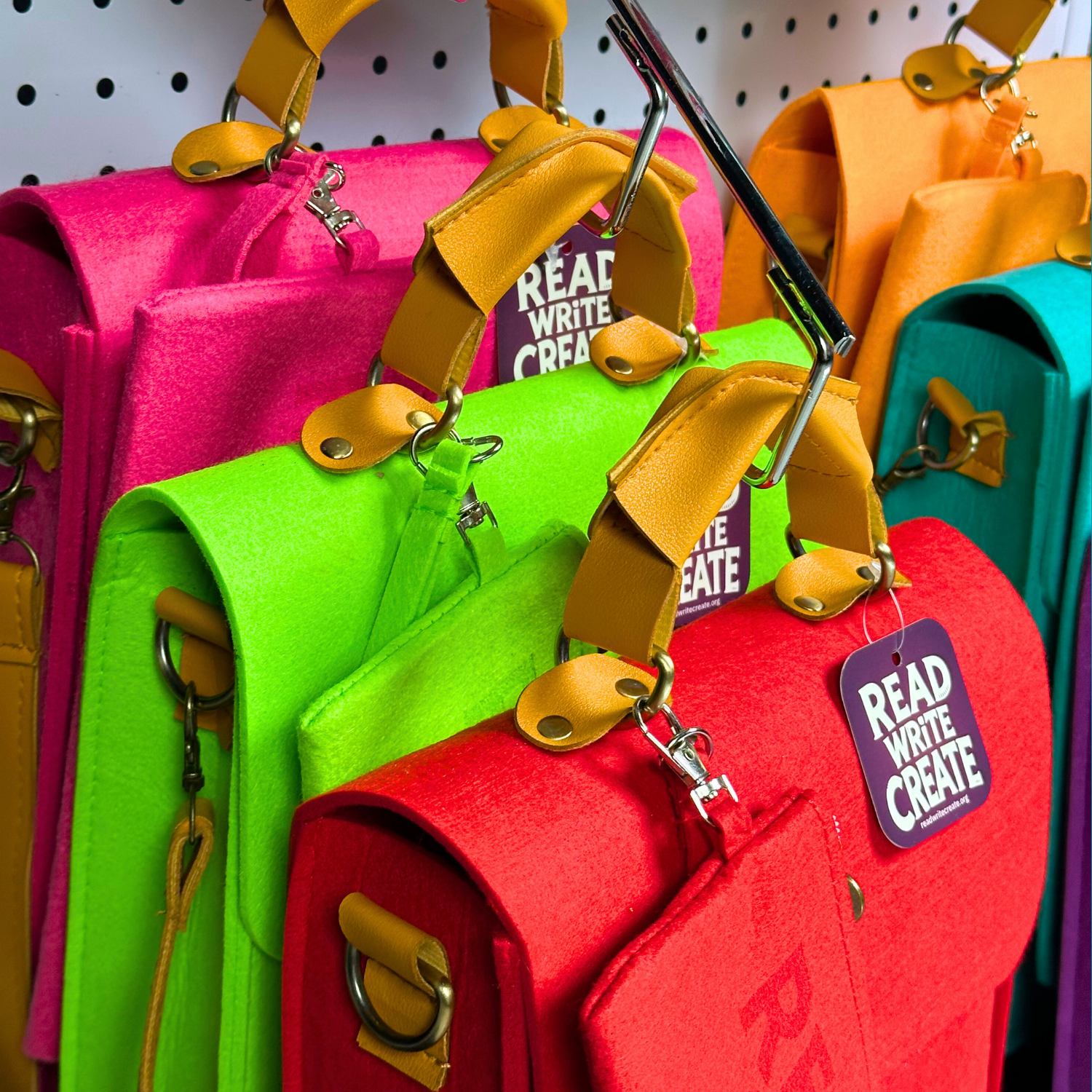Read Write Create Store Display w/Product Package