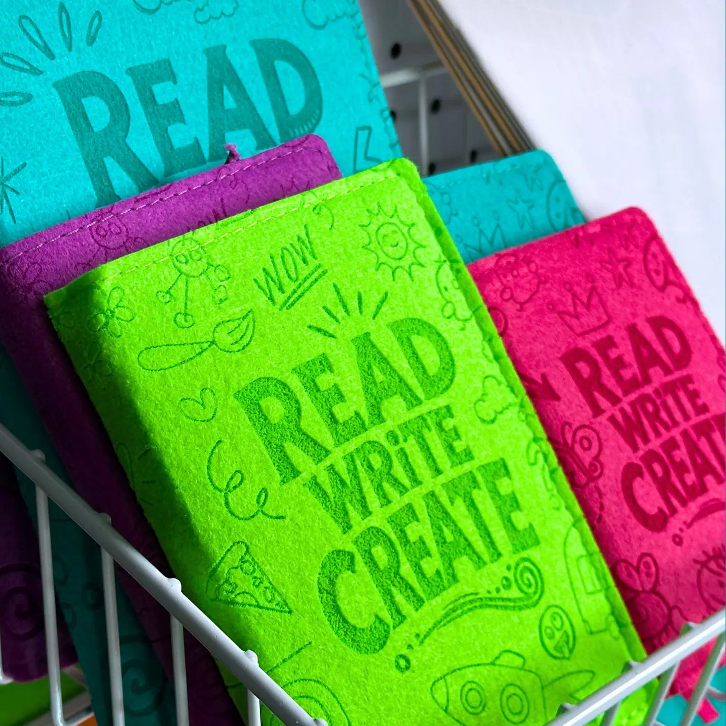 Read Write Create Display with Wholesale Product Package